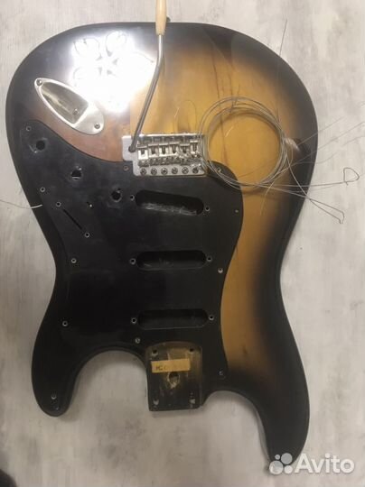 Дека электрогитары