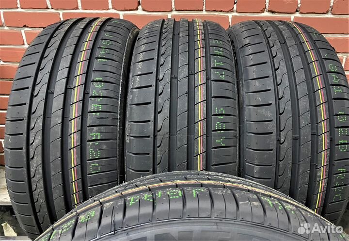 Minerva F205 235/45 R17