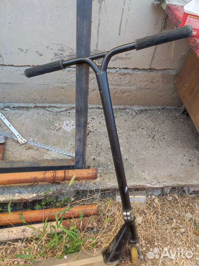 Трюковой самокат tech team ruff