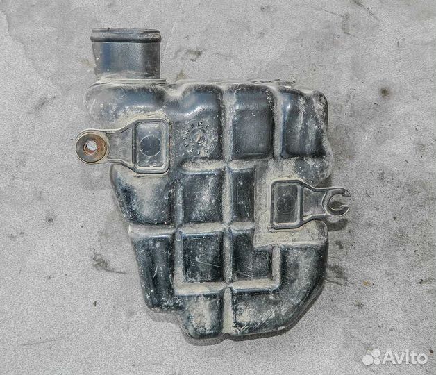 Резонатор воздушный Nissan Primera P10