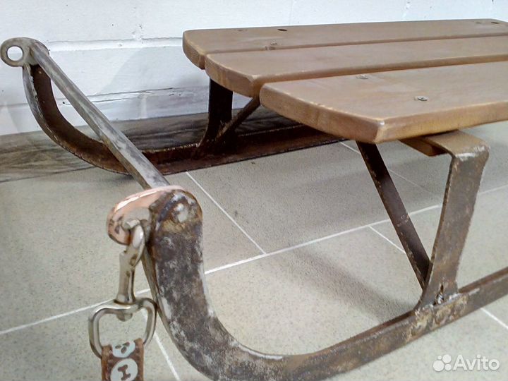 Старинные большие русские сани