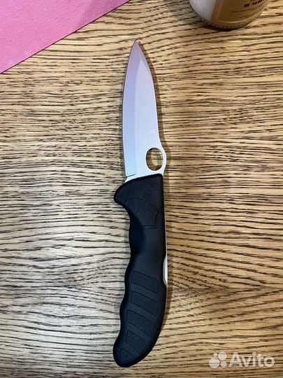 Нож складной victorinox hunter pro