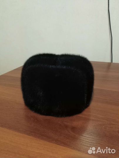 Норковая шапка мужская чёрная формовка