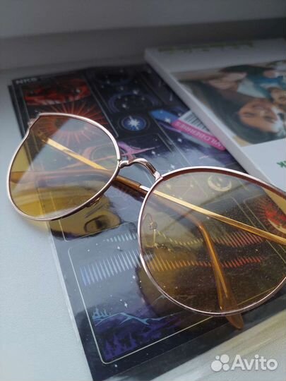 Солнцезащитные очки