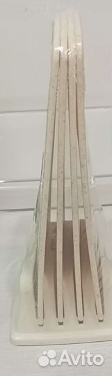 Набор разделочных досок на подставке. Новый