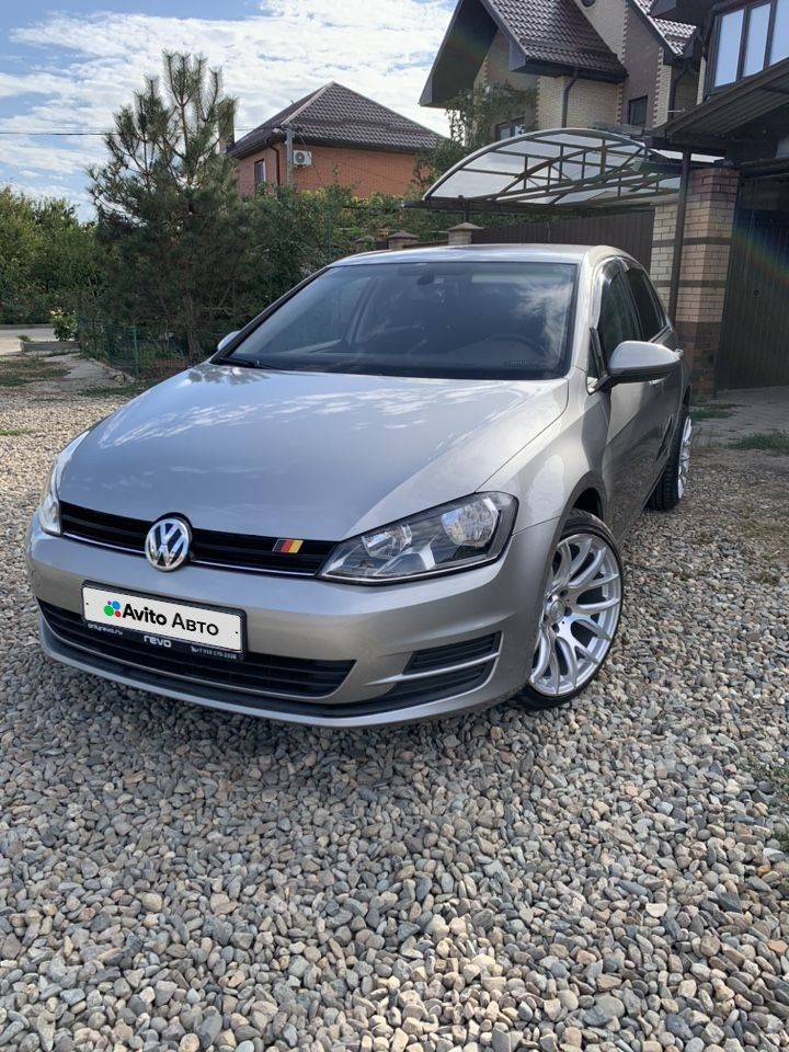 Volkswagen Golf: фото владельца