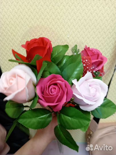 Розы из мыла