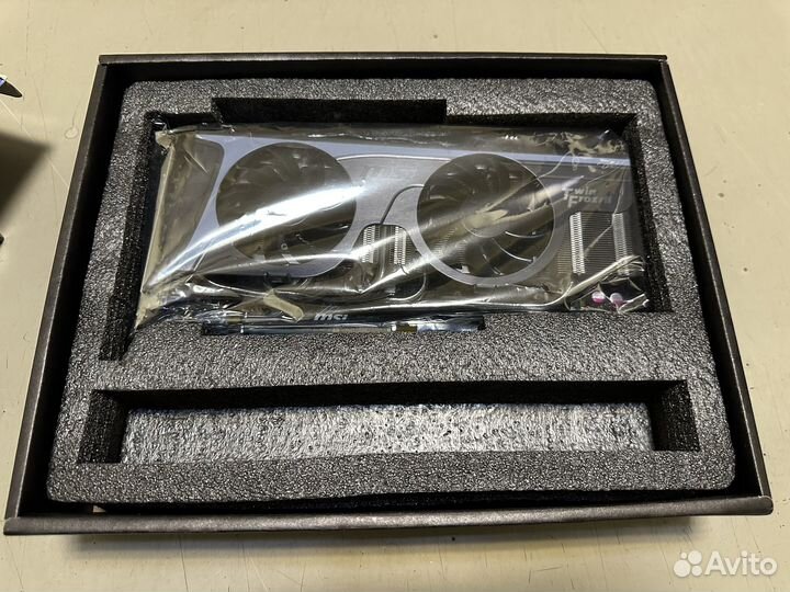 Видеокарта MSI GTX 580 (не рабочая)