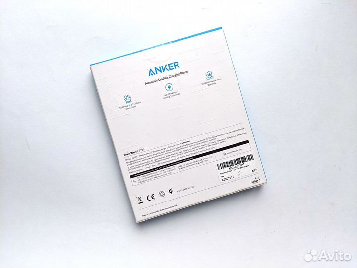 Новая беспроводная зарядка Anker PowerWave 10W