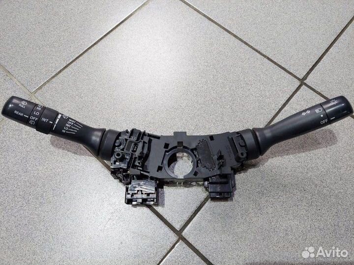 Подрулевой переключатель Toyota Aqua NHP10-6330290