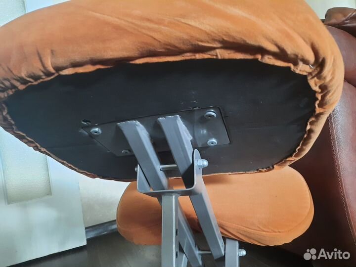 Коленный стул