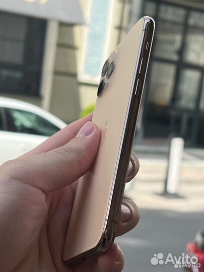 iPhone 11 Pro, 256 ГБ