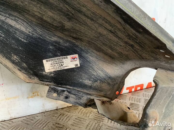 Крыло переднее левое Митсубиши Лансер 1996