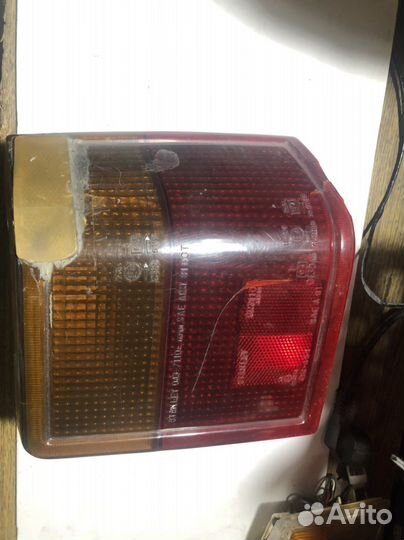 Фары на mitsubishi space wagon 1990