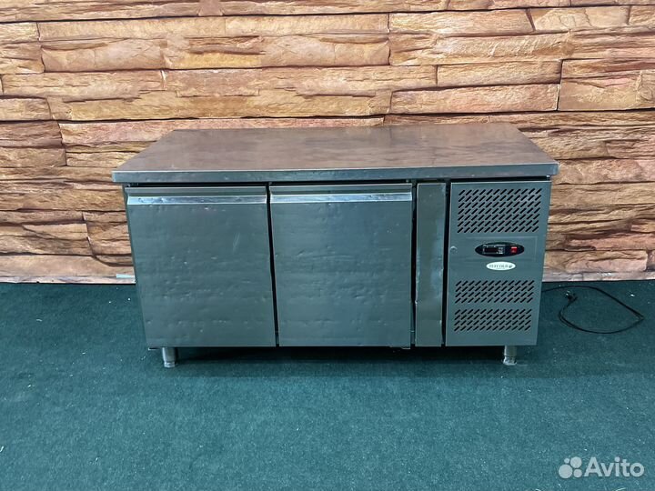 Холодильный стол