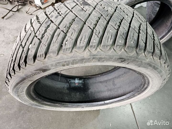 Goodyear Ultra Grip Ice Arctic 2 245/45 R19