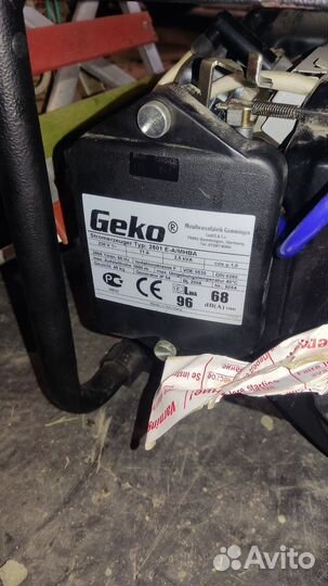 Генератор Geko 2801