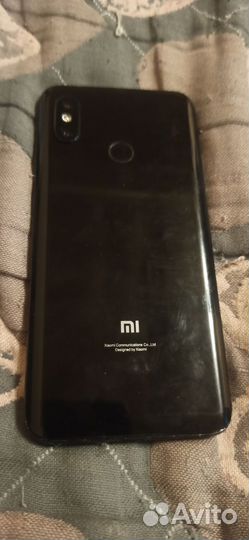 Xiaomi Mi 8, 8/128 ГБ