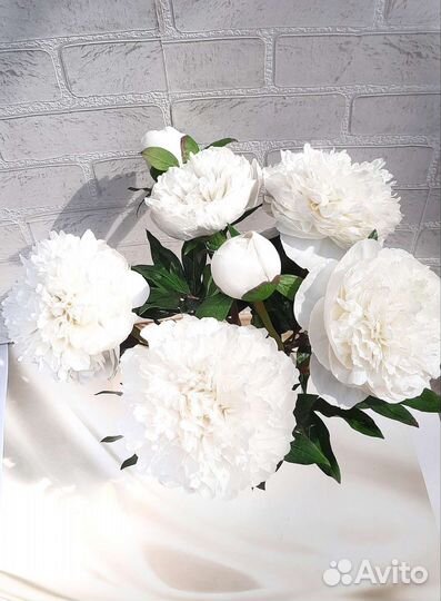 Пионов букет