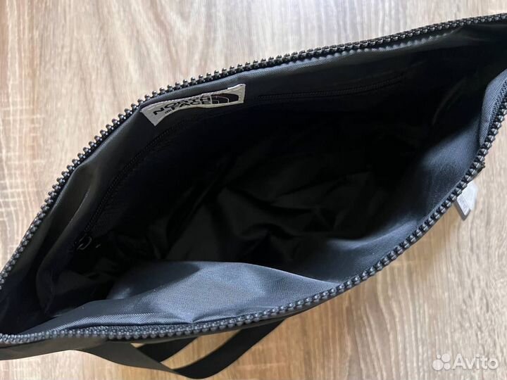 Сумка The North Face мессенджер черная 2025