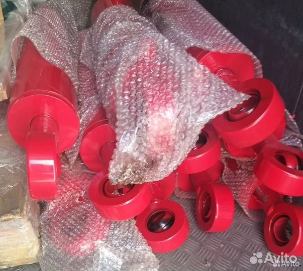 Гидроцилиндр поворота рулевого управления К 700 цс