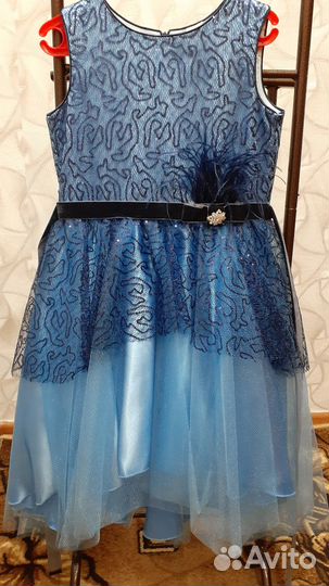 Платье праздничное