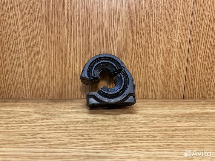 Втулка заднего стабилизатора BMW E70 арт.424010349