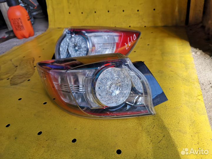 Фонарь задний наружный на Mazda 3 (BL) 2009-2013