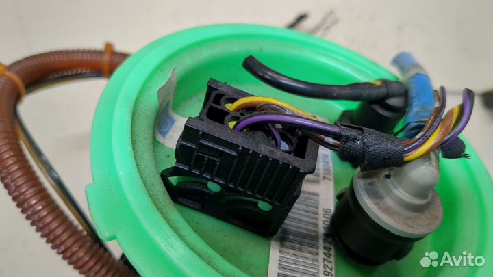 Насос топливный электрический BMW 7 E65, 2007