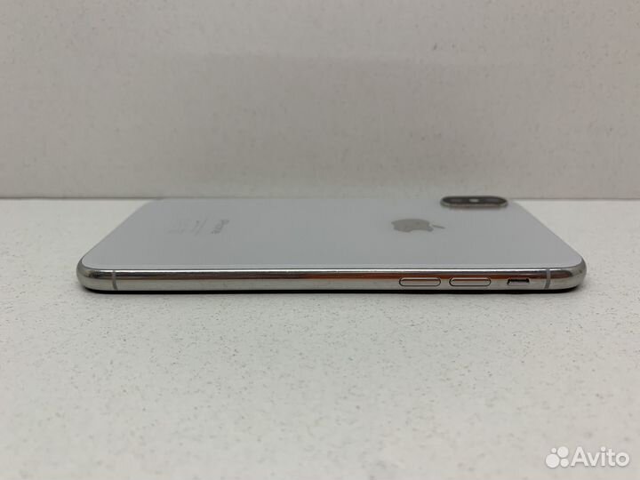 iPhone X, 256 ГБ
