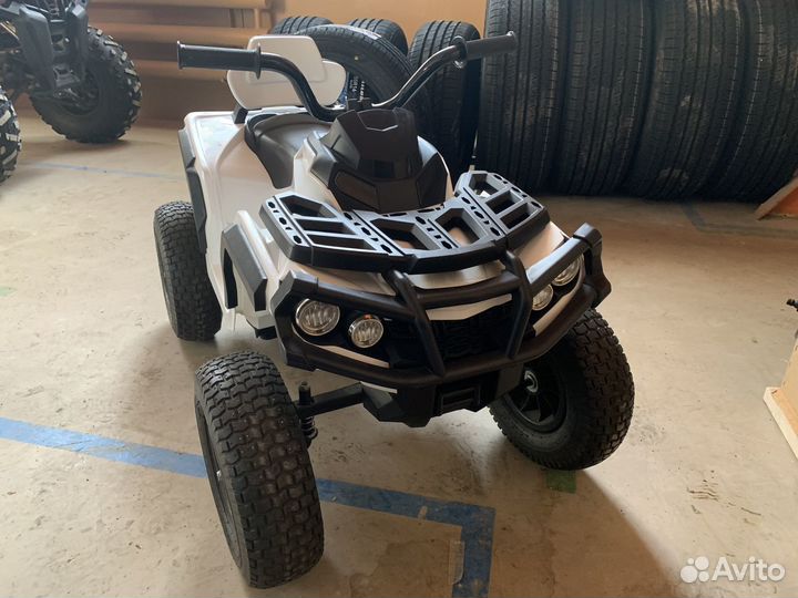 Квадроцикл детский электрический бу