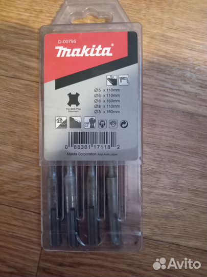 Перфоратор makita 2470 бу