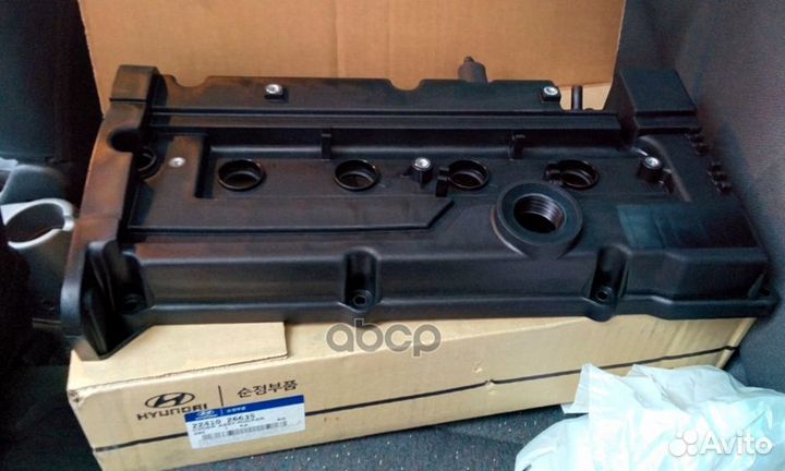 Крышка клапанов accent/getz dohc 2241026635 Hyu