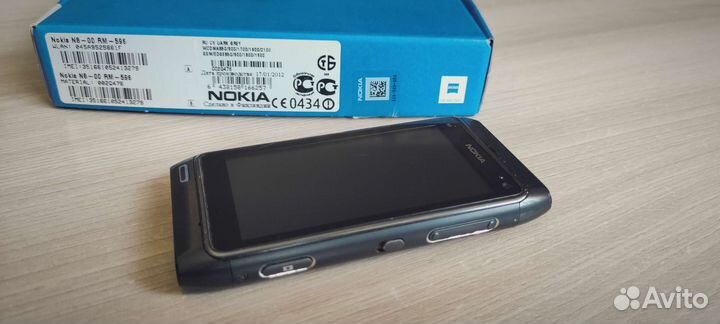 Смартфон Nokia N8-00