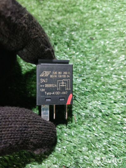 Реле Porsche Cayenne 955 2006