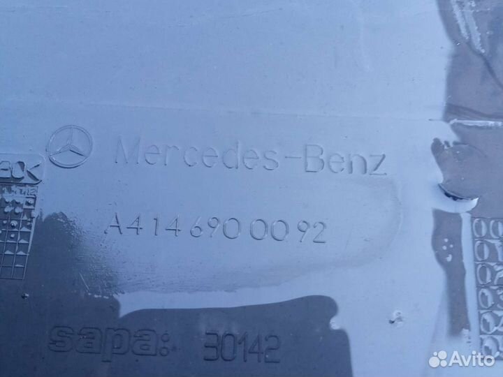 Mercedes vaneo 414 бардачок