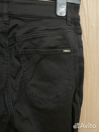 Джинсы Massimo Dutti