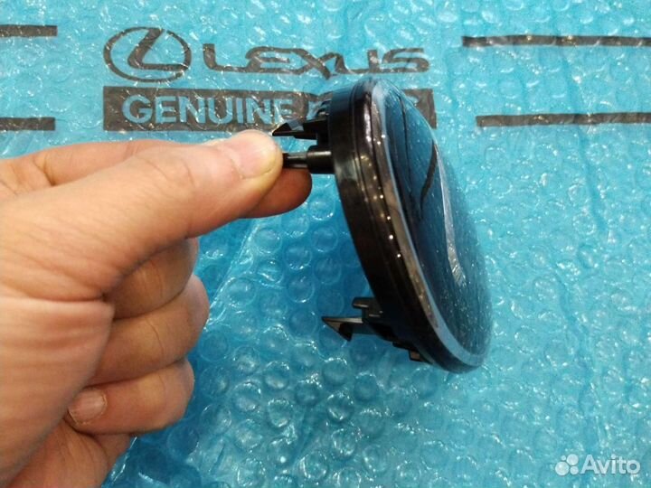 Эмблема крышки багажника Lexus Rx (4) 15-23