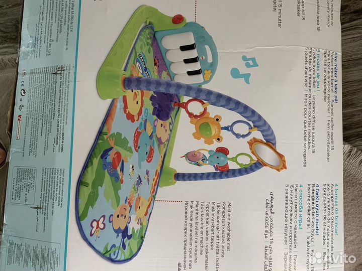 Развивающий коврик fisher price с пианино