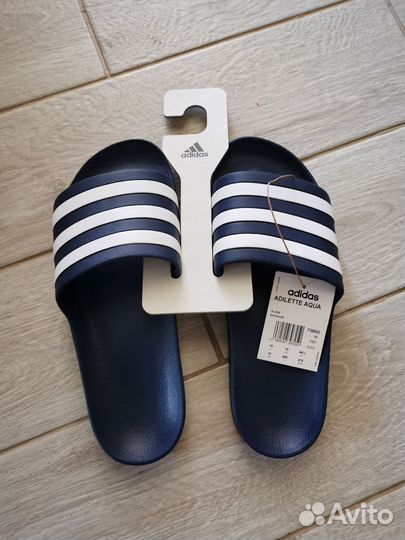 Шлепанцы adidas adilette