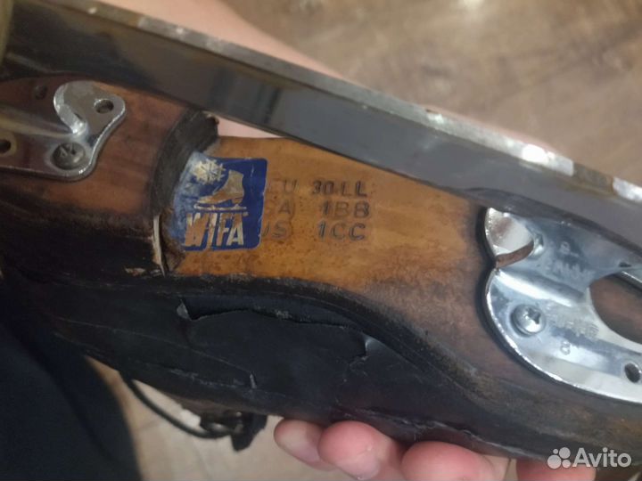 Коньки для фигурного катания wifa