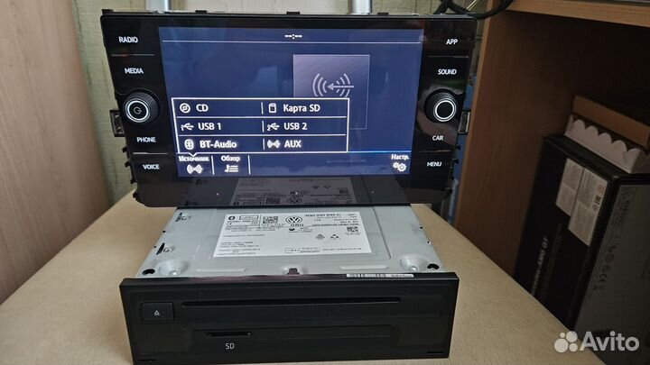 Магнитола VW Composition media MIB2.5