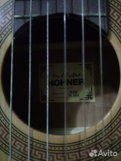 Классическая гитара 