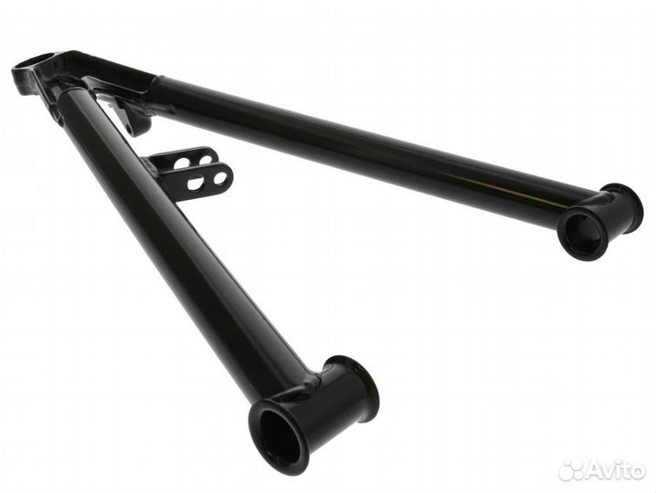 Рычаг нижний правый Polaris (SM08682)