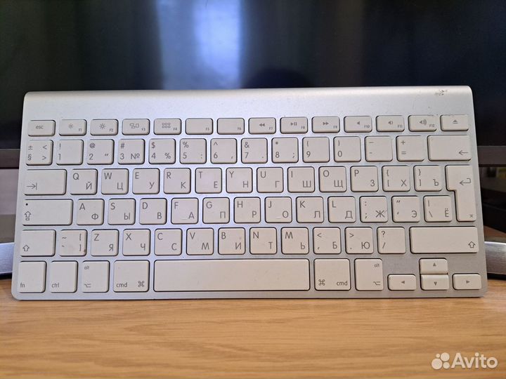 Клавиатура Apple Wireless Keyboard A1314