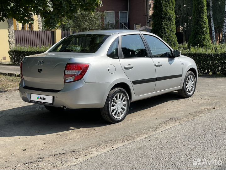 LADA Granta, 2013