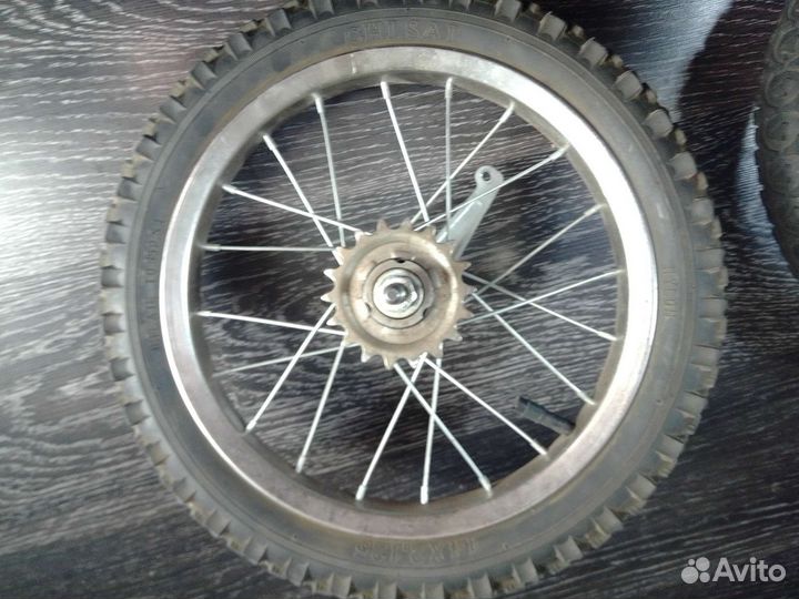 Колёса велосипеда 14 дюймов