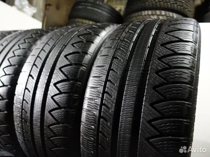 Michelin Pilot Alpin PA3 225/40 R18