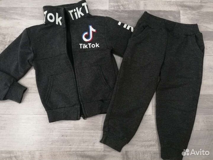 Спортивный костюм, зимние сапоги, эва, кроссовки