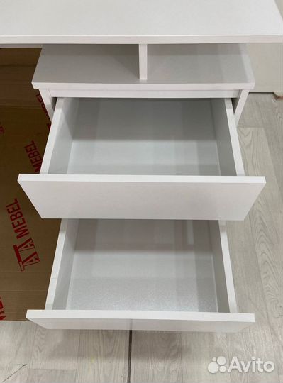 Стол письменный Кайт, отличное качество